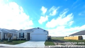 property at 810 Shatterhand Blvd