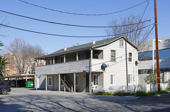 Aloha Apartments in San Jose, CA - Foto de edificio - Building Photo