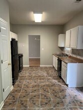 5335 Willow Park Blvd in College Park, GA - Building Photo - Building Photo