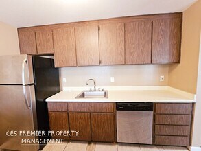 3806 Vía Verdi in Richmond, CA - Building Photo - Building Photo