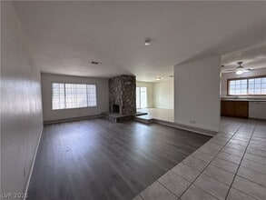 7213 Roe Ct in Las Vegas, NV - Building Photo - Building Photo