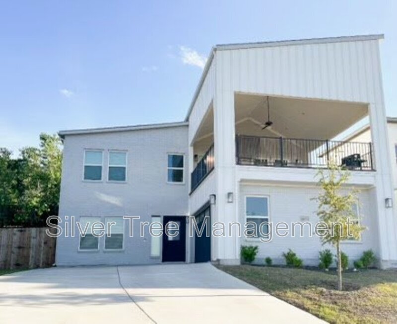 9073 Quarry Hill Ct in Fort Worth, TX - Building Photo