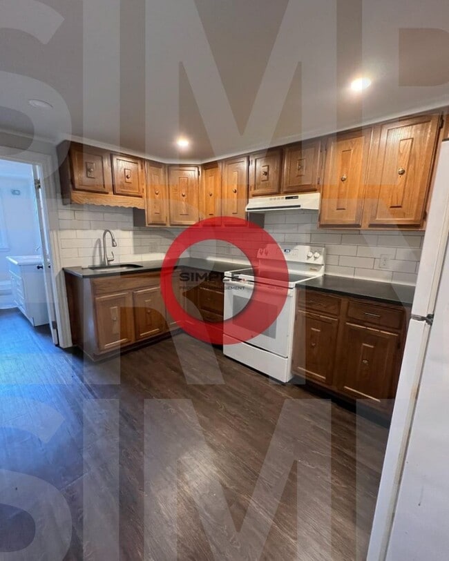 property at 243 1/2 Beech St
