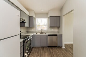 106 Woodspur Rd in Irmo, SC - Building Photo - Building Photo