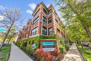 6111 N Winthrop Ave, Unit 2 Apartments