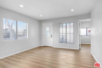 609 Pico St in San Fernando, CA - Building Photo - Building Photo