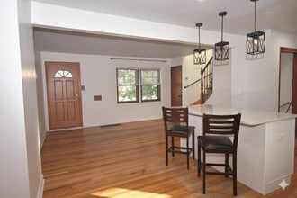 5153 W 64th Pl in Chicago, IL - Building Photo - Building Photo