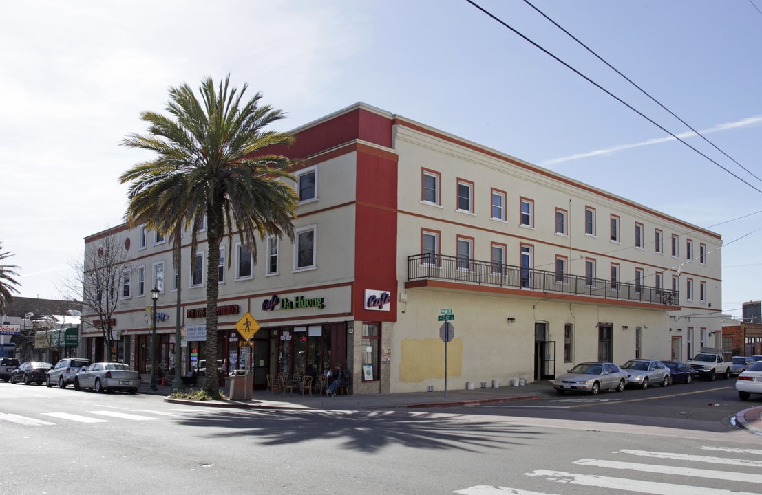 1128 6th Ave in Oakland, CA - Building Photo