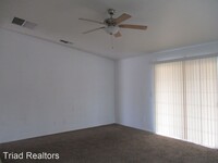 6087 Daisy Ave photo'