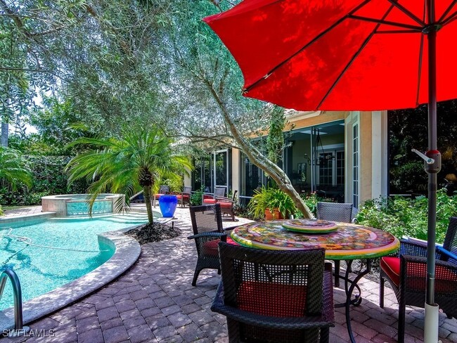 605 6th Ave N in Naples, FL - Building Photo - Building Photo