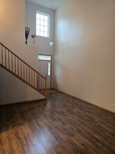 549 S Jade Ln in Round Lake, IL - Building Photo - Building Photo