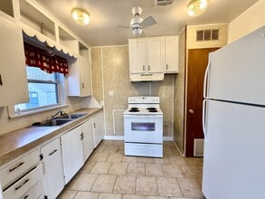 709 11th Ave NW in Ardmore, OK - Building Photo - Building Photo