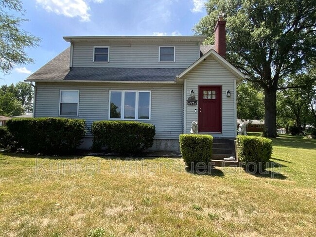 property at 301 N Julia St