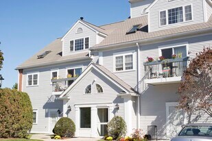 Concord Crossing in Concord, MA - Building Photo