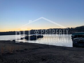 134 Lake Village Ln in Branson West, MO - Building Photo - Building Photo