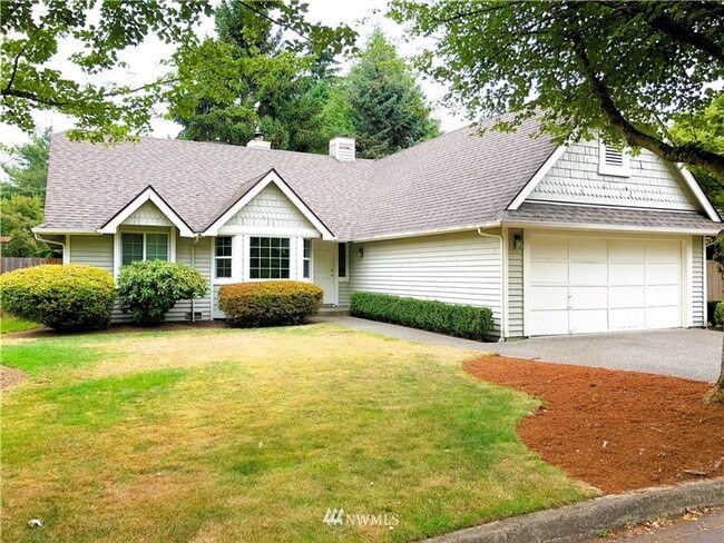 property at 6216 108th Pl NE
