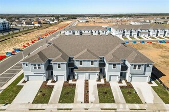 3442 Beam Ter in Davenport, FL - Building Photo - Building Photo