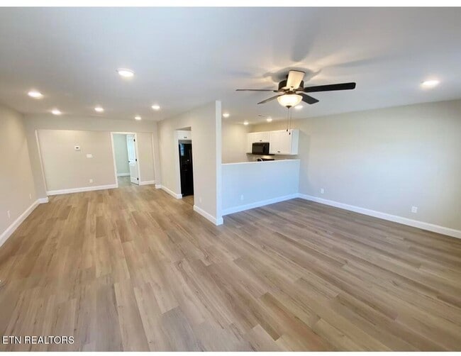 3202 Bandon Dunes Wy in Knoxville, TN - Foto de edificio - Building Photo