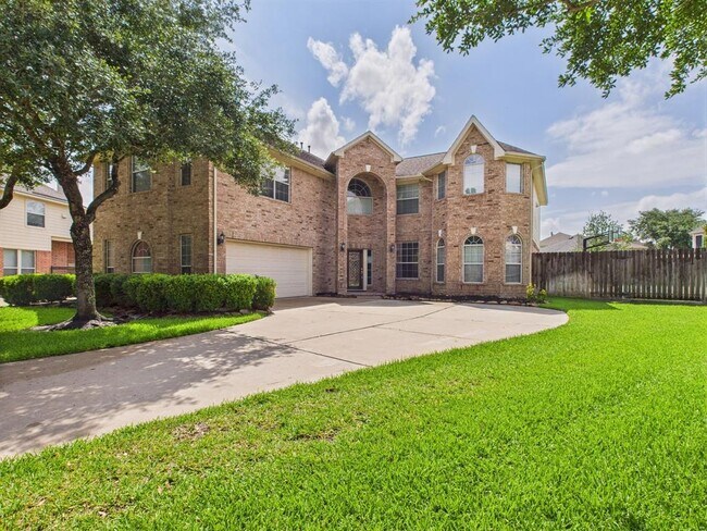 property at 26306 Shady Walk Ln