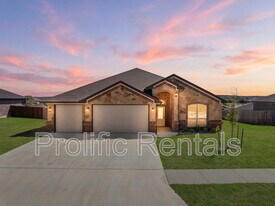 8316 Money Pit Rd in Killeen, TX - Building Photo