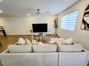 5288 Barcola Ave in Las Vegas, NV - Building Photo - Building Photo