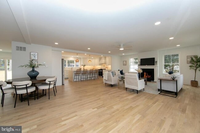 property at 371 Kresson Rd