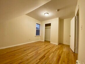 189 Beacon St, Unit 3 in Somerville, MA - Building Photo - Building Photo