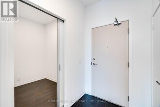 2020-2020 Bathurst St in Toronto, ON - Building Photo - Building Photo