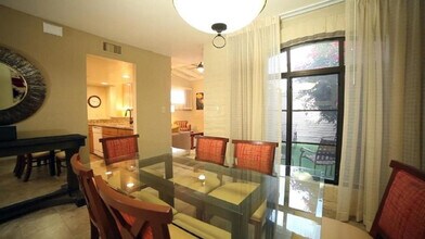 6302 E Camelback Rd in Scottsdale, AZ - Building Photo - Building Photo