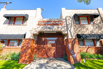 716 Raymond Avenue, in Long Beach, CA - Building Photo - Building Photo