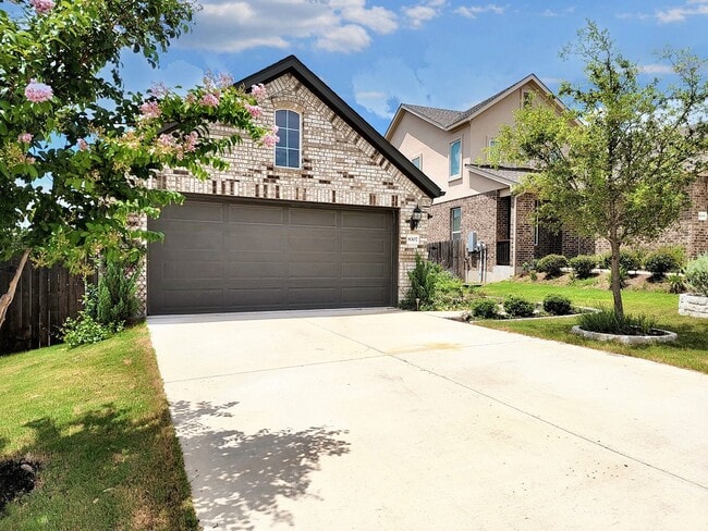 8307 Prairie Rye Dr in Lago Vista, TX - Building Photo - Building Photo