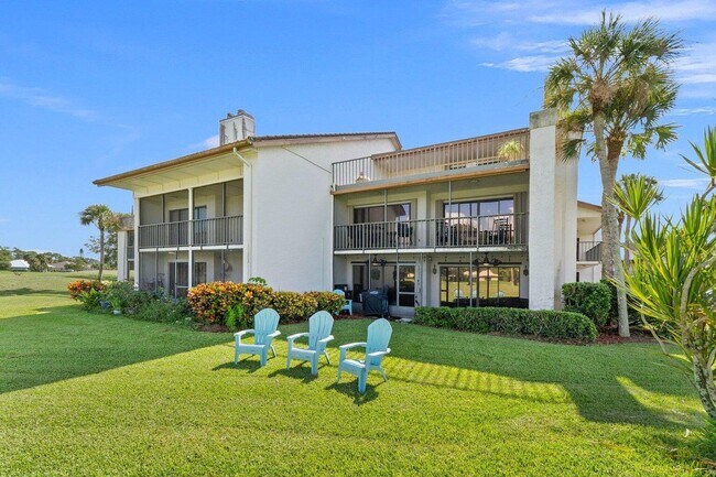3500 Twin Lakes Terrace in Fort Pierce, FL - Building Photo - Building Photo