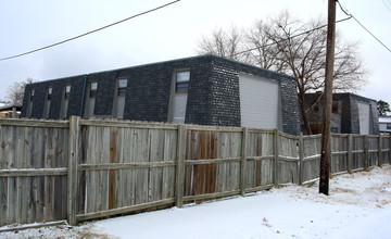 Silver Oaks Apartments in Muskogee, OK - Building Photo - Building Photo