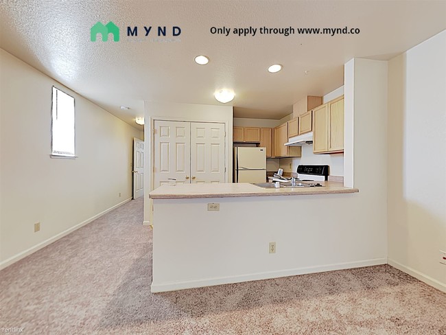 950 Berrum Ln-Unit -Apt 1 in Reno, NV - Building Photo - Building Photo