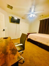 11136 East Starkey Avenue in Mesa, AZ - Foto de edificio - Building Photo