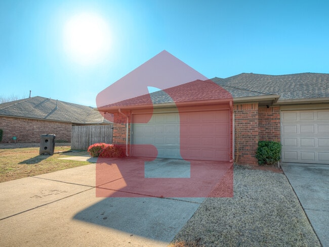 2704 Silvertree Dr in Oklahoma City, OK - Building Photo - Building Photo