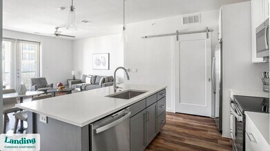 5511 Caprock Smt Dr in Bee Cave, TX - Building Photo - Building Photo