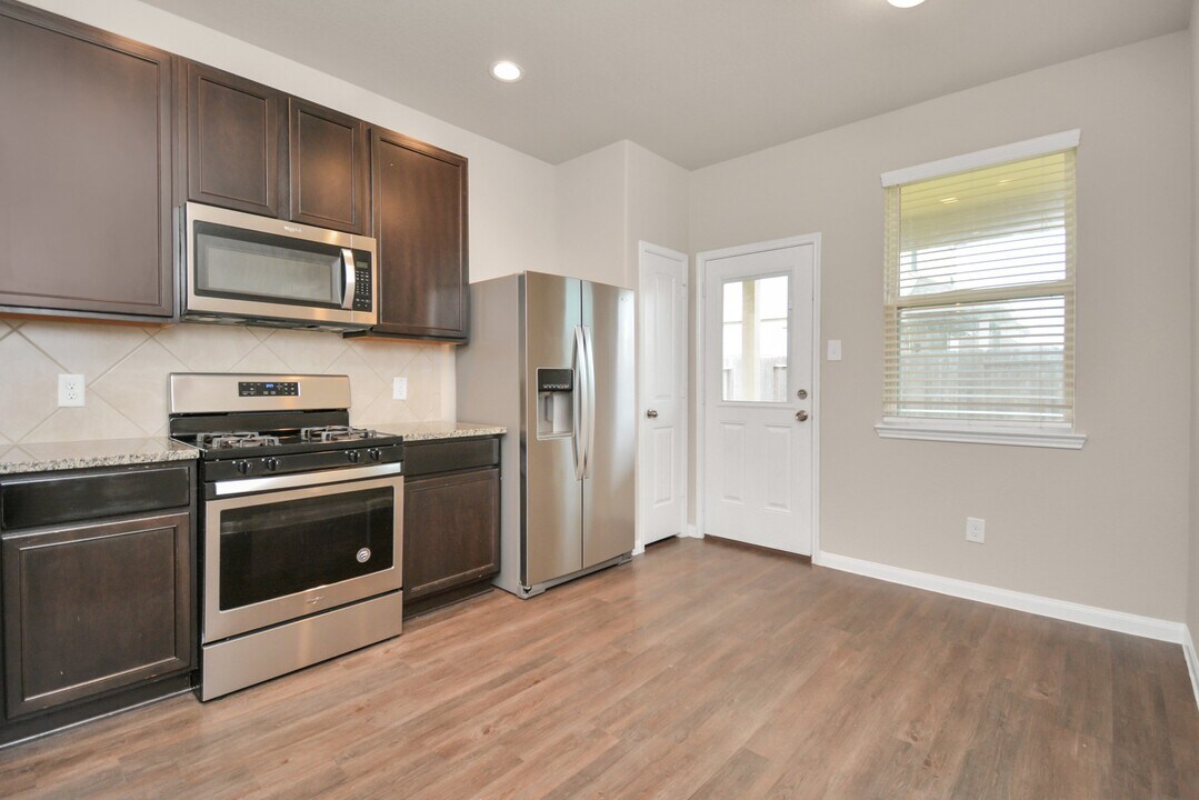 24910 Rosso Stipple Trail in Katy, TX - Building Photo