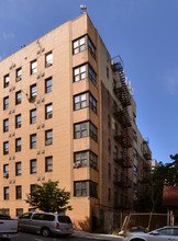 620 Trinity Ave in Bronx, NY - Foto de edificio - Building Photo