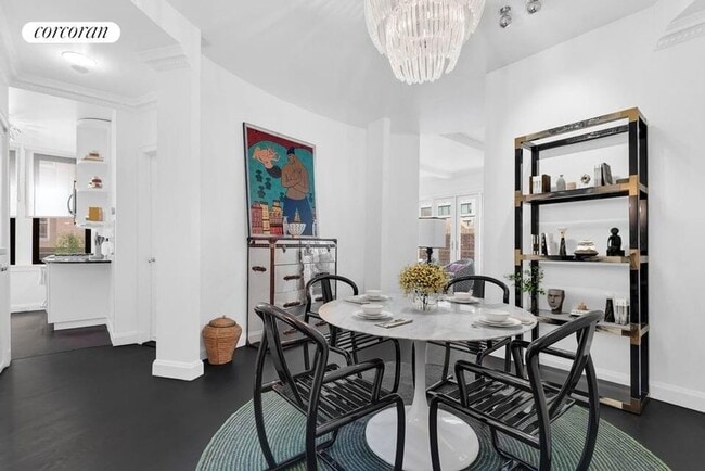 320 E 57th St in New York, NY - Building Photo - Building Photo