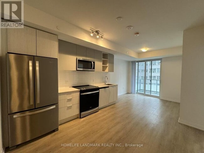 25 Holly St in Toronto, ON - Building Photo - Building Photo