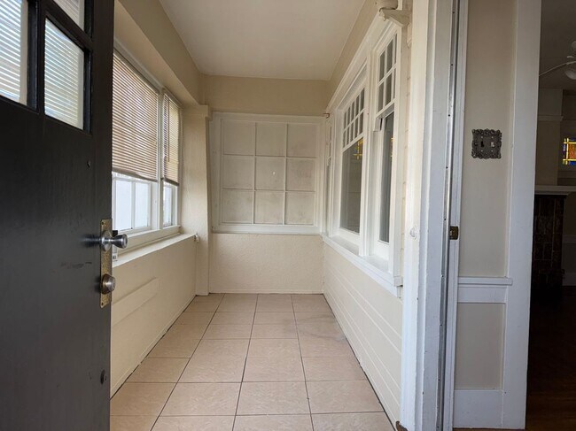 1446 Mitchell St in Oakland, CA - Building Photo - Building Photo