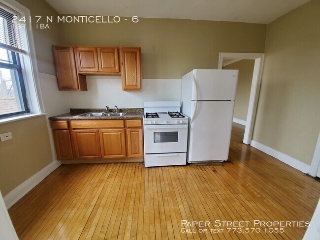 2417 N Monticello Ave-Unit -6 in Chicago, IL - Building Photo - Building Photo