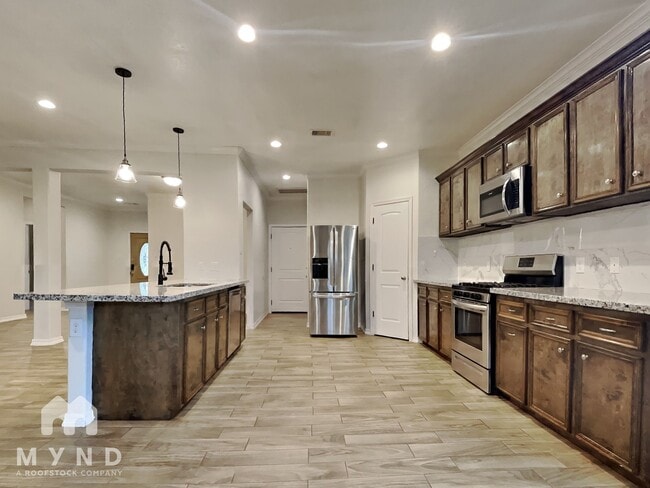 3638 Lydia St in Houston, TX - Foto de edificio - Building Photo