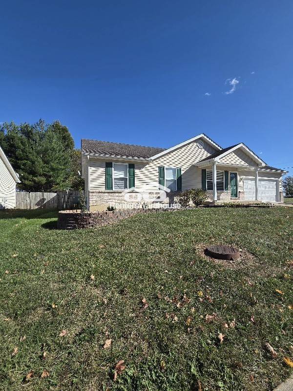 property at 2 Spring Hill Cir