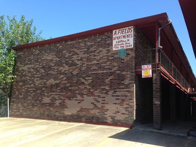 2805-2809 Avenue M in Galveston, TX - Building Photo