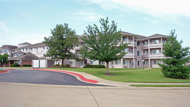 The Gardens at Arkanshire in Springdale, AR - Building Photo - Building Photo