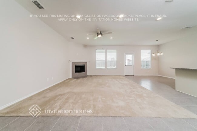 1801 Vernon Dr in Aubrey, TX - Building Photo - Building Photo