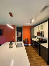 2470 Cheshire Bridge Rd NE in Atlanta, GA - Building Photo - Building Photo