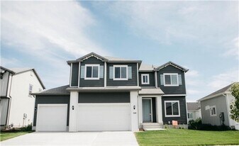 308 E 170 N in Vineyard, UT - Building Photo